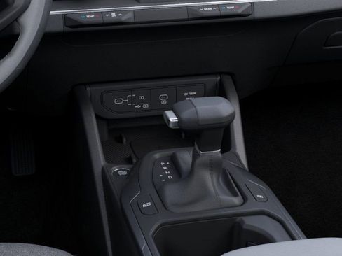 New 2025 Kia K4 EX image 29