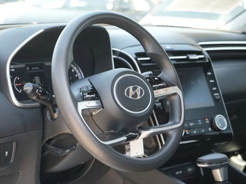 Certified 2023 Hyundai Tucson SE image 22