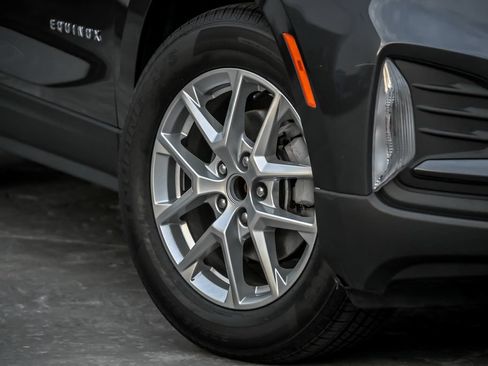 Used 2022 Chevrolet Equinox LT FWD image 4