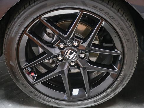 Used 2022 Honda Civic Sport image 10