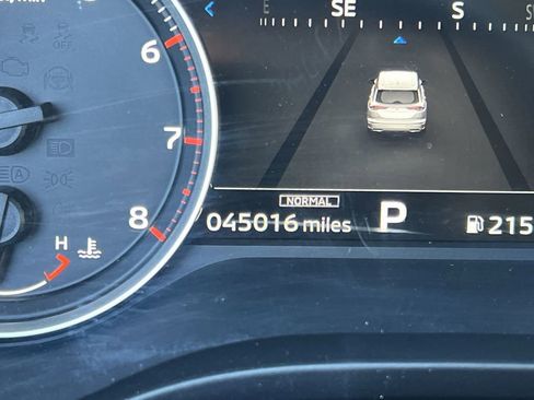 Used 2024 Mitsubishi Outlander SE Black Edition image 15