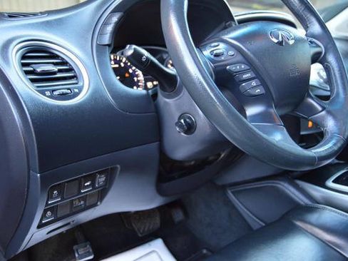 Used 2016 INFINITI QX60 Luxe w/ Premium Package AWD/4WD image 31