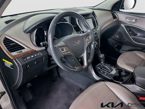 Used 2018 Hyundai Santa Fe Sport w/ 2.4L Tech Package 04 FWD image 9
