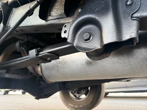 Used 2010 Toyota Tacoma 4x4 Access Cab V6 image 7