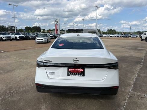 New 2026 Nissan Sentra SV FWD image 3