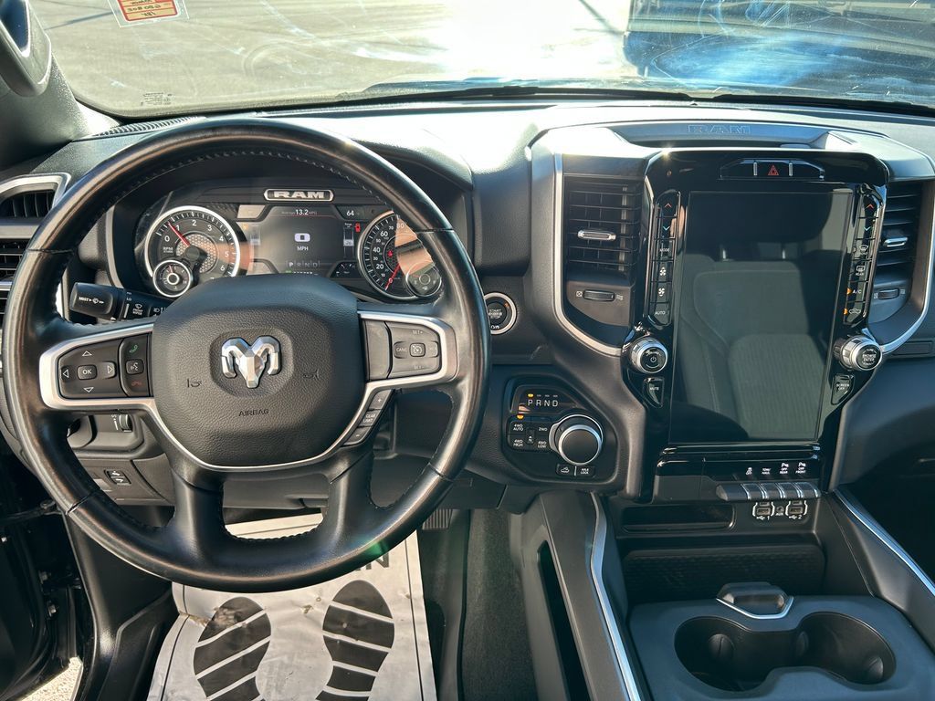 Used 2023 RAM 1500 Big Horn AWD/4WD image 10