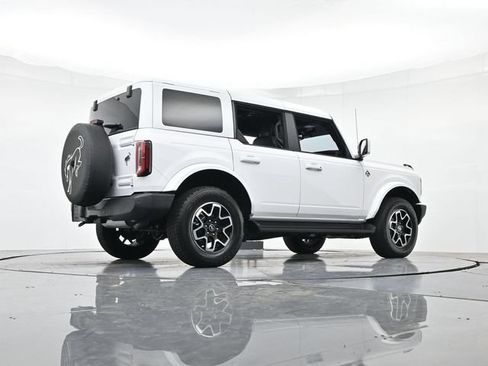 Certified 2025 Ford Bronco Outer Banks AWD/4WD image 37