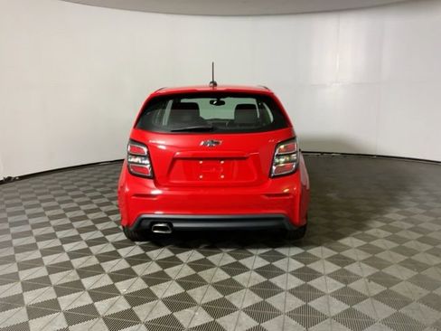 Used 2018 Chevrolet Sonic LT w/ Convenience Package FWD image 6