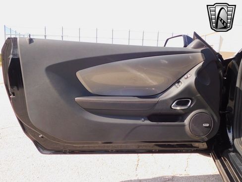 Used 2011 Chevrolet Camaro SS w/ RS Package image 15