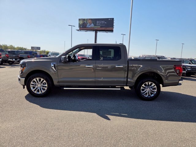New 2026 Ford F150 XLT w/ XLT Chrome Appearance Package RWD image 31
