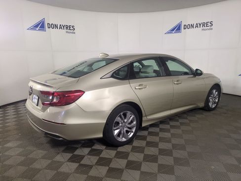 Used 2020 Honda Accord LX image 7