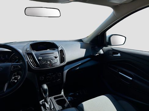 Used 2018 Ford Escape SE image 19