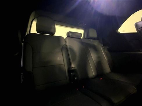 Used 2025 Buick Enclave Preferred image 24