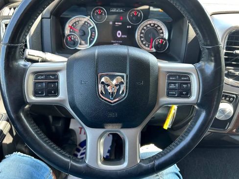 Used 2017 RAM 1500 Laramie RWD image 16