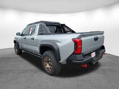 New 2025 Toyota Tacoma Trailhunter Hybrid image 7