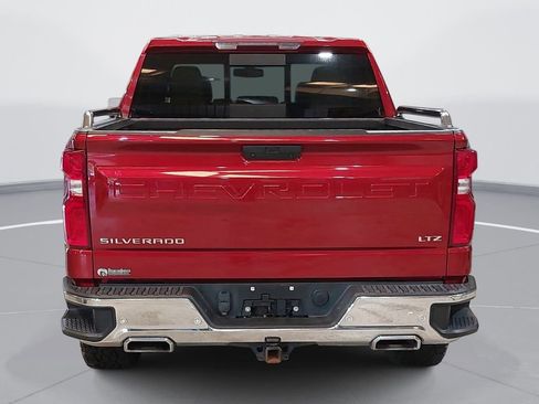 Used 2021 Chevrolet Silverado 1500 LTZ w/ LTZ Convenience Package II AWD/4WD image 6
