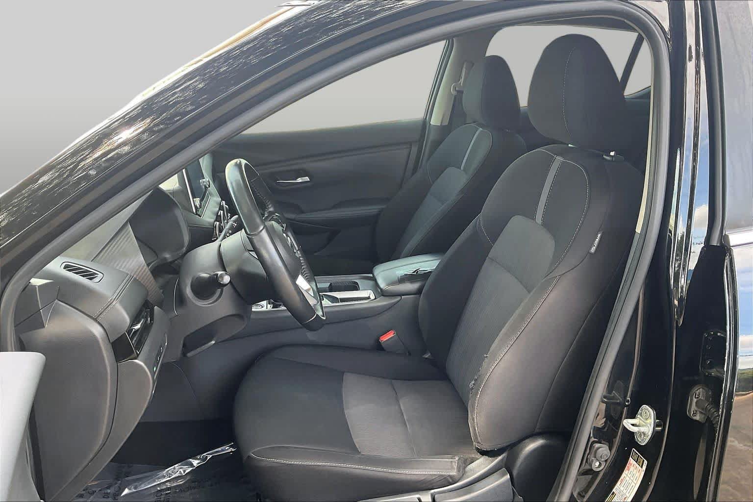 Used 2022 Nissan Sentra SV w/ All-Weather Package FWD image 8
