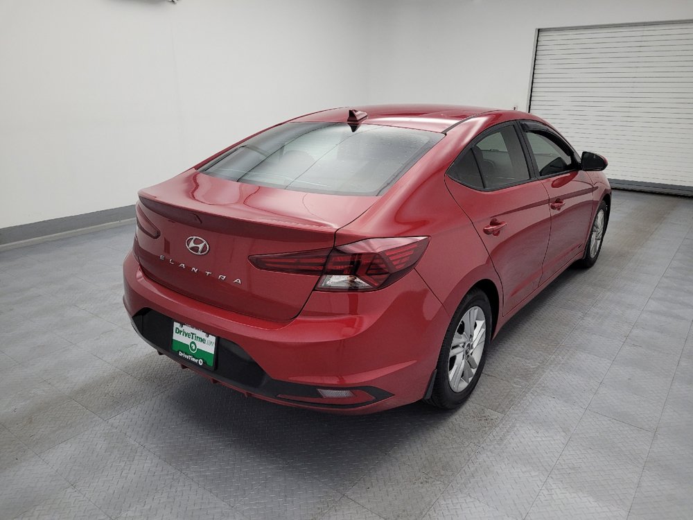 Used 2020 Hyundai Elantra SEL w/ Winter Weather Package FWD image 9
