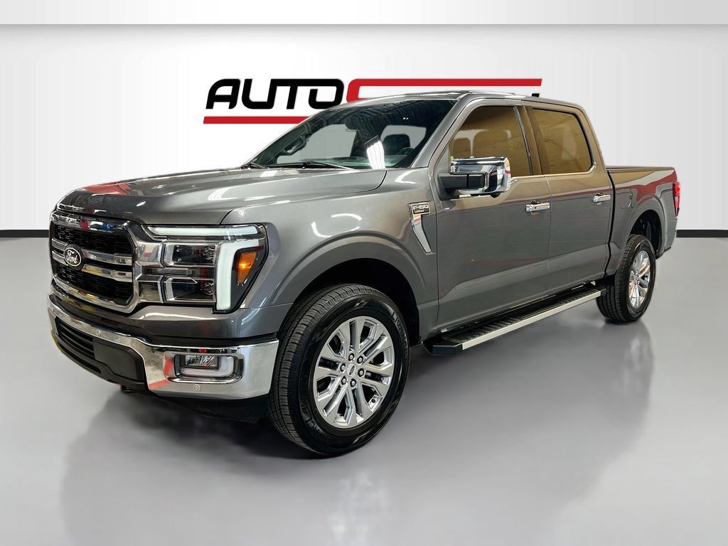 Used 2025 Ford F150 Lariat w/ Equipment Group 501A Mid AWD/4WD image 3