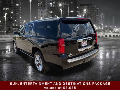Used 2019 Chevrolet Suburban Premier AWD/4WD image 4