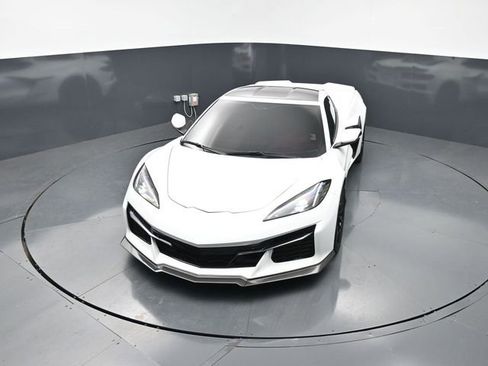 Used 2023 Chevrolet Corvette Z06 RWD image 18