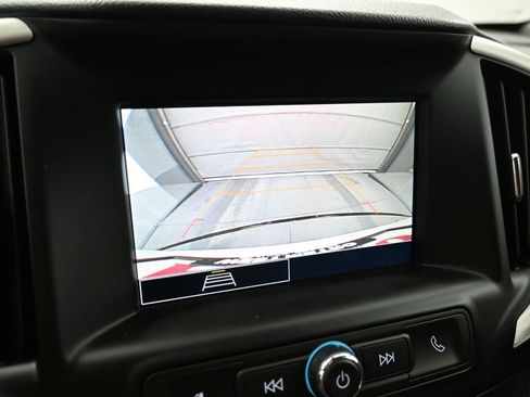 Used 2024 GMC Terrain SLE image 15