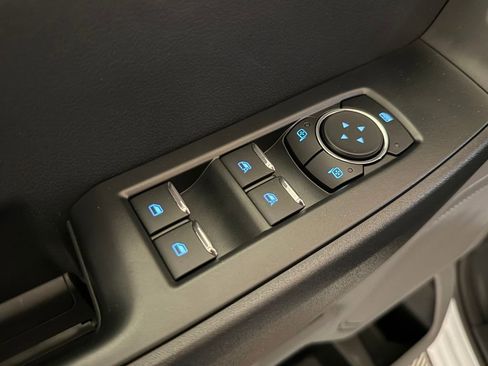 New 2026 Ford F250 XL w/ XL Chrome Package image 25