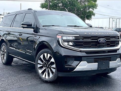 Used 2026 Ford Expedition Max Platinum w/ Driver's Package AWD/4WD image 38