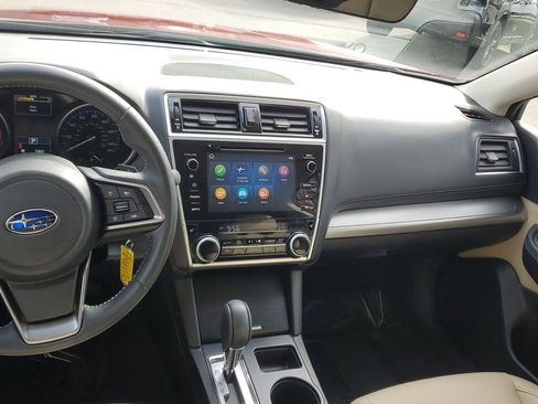 Used 2019 Subaru Outback 2.5i Premium image 19
