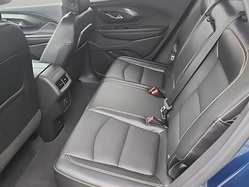 Used 2020 GMC Terrain SLT image 13