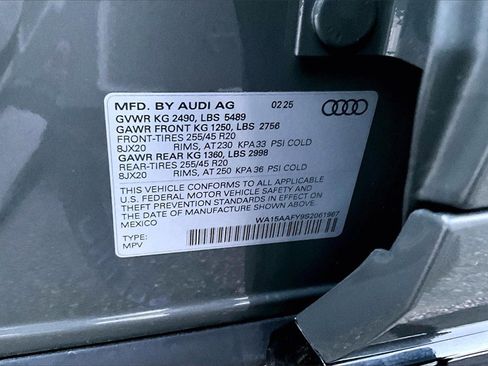 Used 2025 Audi Q5 2.0T Premium Plus w/ Premium Plus Package image 19