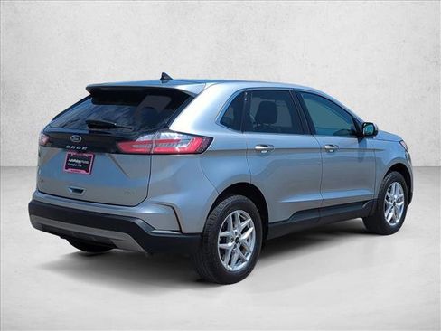 Used 2024 Ford Edge SEL AWD/4WD image 6