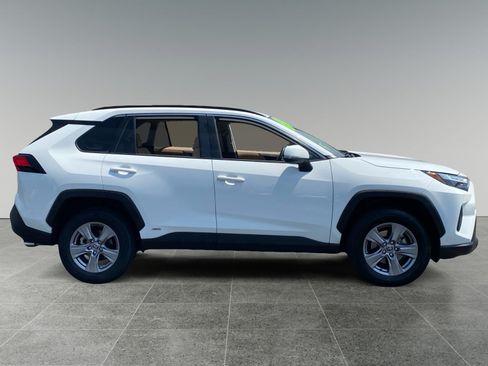 Used 2023 Toyota RAV4 XLE w/ Convenience Package AWD/4WD image 6