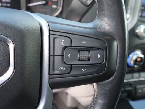 Used 2019 GMC Sierra 1500 SLE w/ SLE Value Package AWD/4WD image 18
