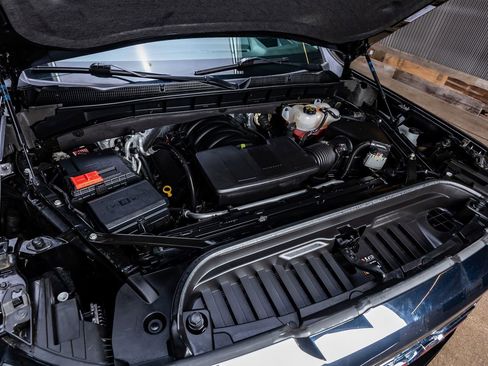 Used 2025 GMC Sierra 1500 Denali AWD/4WD image 41