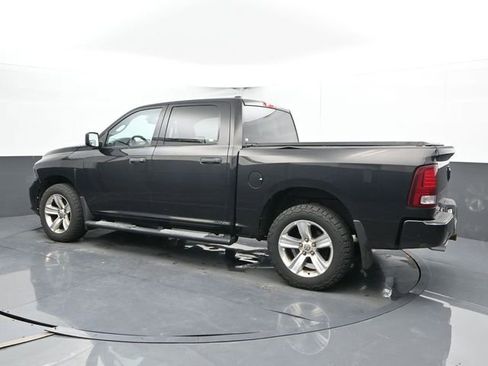 Used 2015 RAM 1500 Express AWD/4WD image 9