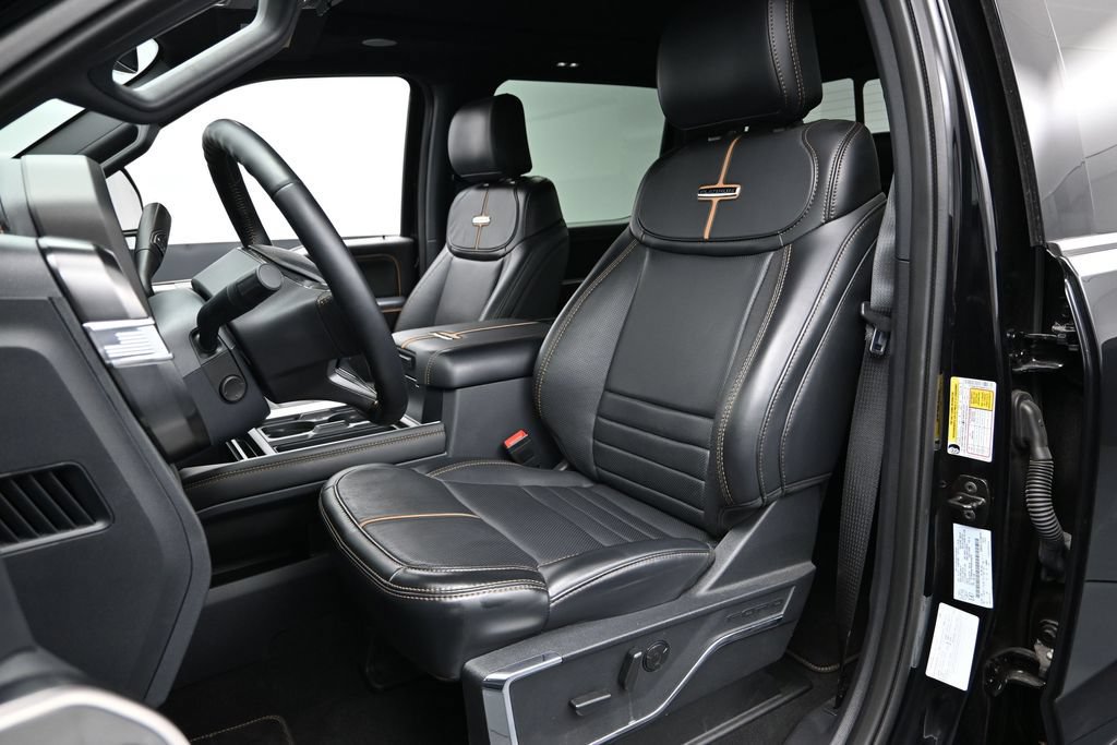 Used 2024 Ford F250 Platinum AWD/4WD image 22