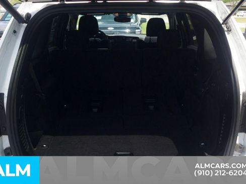 Used 2026 Dodge Durango GT RWD image 9