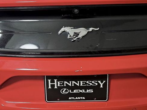 Used 2018 Ford Mustang Premium RWD image 29