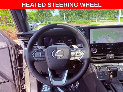 Certified 2025 Lexus GX 550 w/ Accessory Package (2T) AWD/4WD image 17