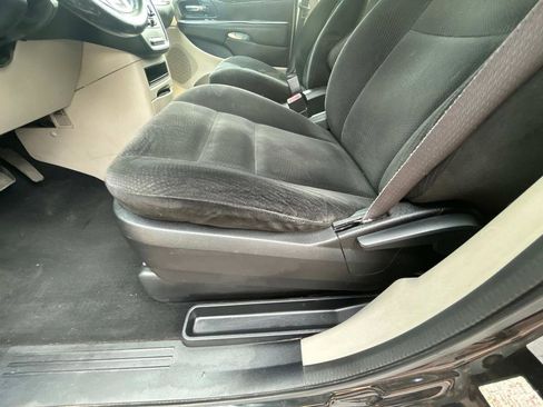 Used 2017 Dodge Grand Caravan SE w/ Power Window Group image 20