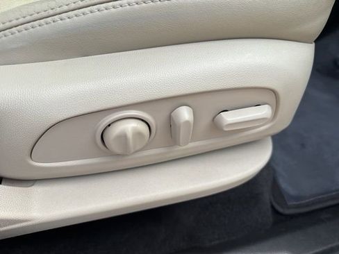 Used 2018 Buick Enclave Premium image 54