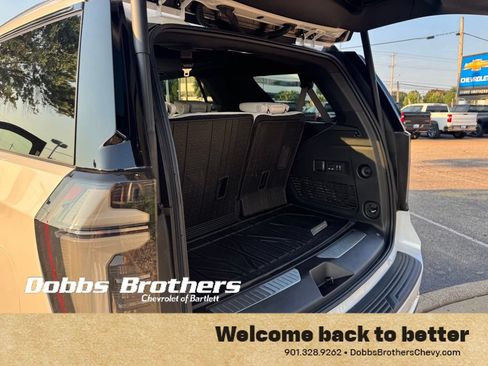 Used 2025 Chevrolet Tahoe Premier w/ Sun And Tow Package AWD/4WD image 38