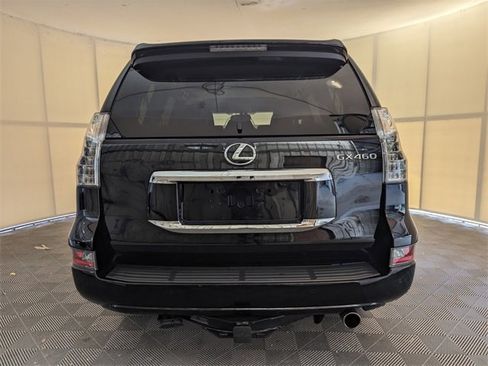 Used 2017 Lexus GX 460 Luxury image 10