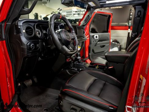 Used 2024 Jeep Wrangler Unlimited Rubicon 392 AWD/4WD image 17