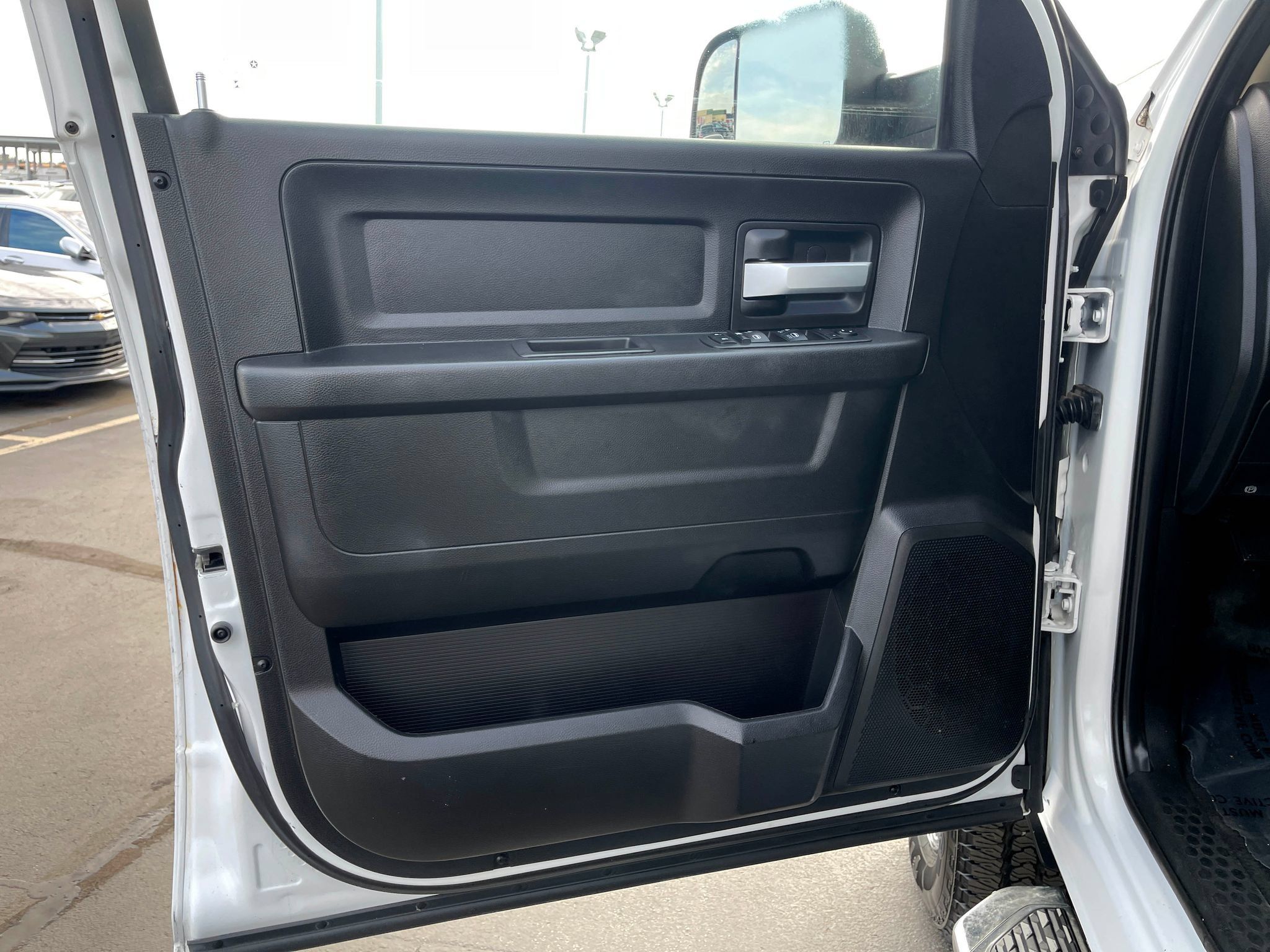 Used 2019 RAM 2500 Tradesman AWD/4WD image 11