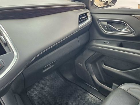 Used 2023 Chevrolet Tahoe Z71 w/ Max Trailering Package AWD/4WD image 27
