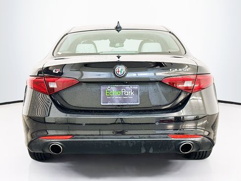 Used 2021 Alfa Romeo Giulia Ti w/ Active Assist 2 Package TI image 7