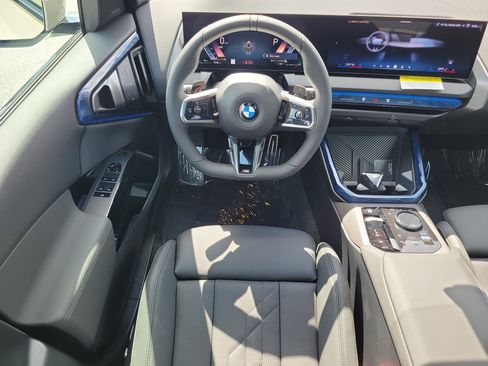 New 2026 BMW X3 xDrive30i w/ M Sport Package AWD/4WD image 11