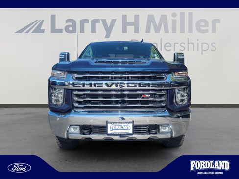 Used 2022 Chevrolet Silverado 2500 LTZ w/ LTZ Plus Package AWD/4WD image 8